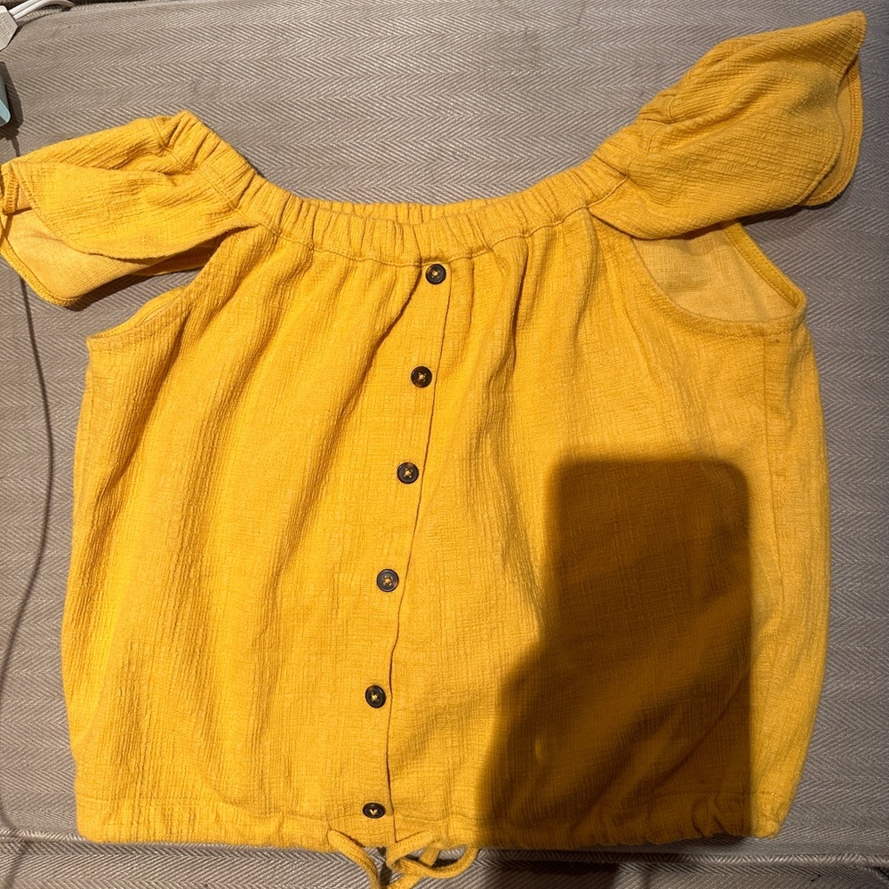 Gently worn Madewell off the shoulder top